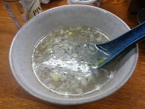 １８豚足スープ
