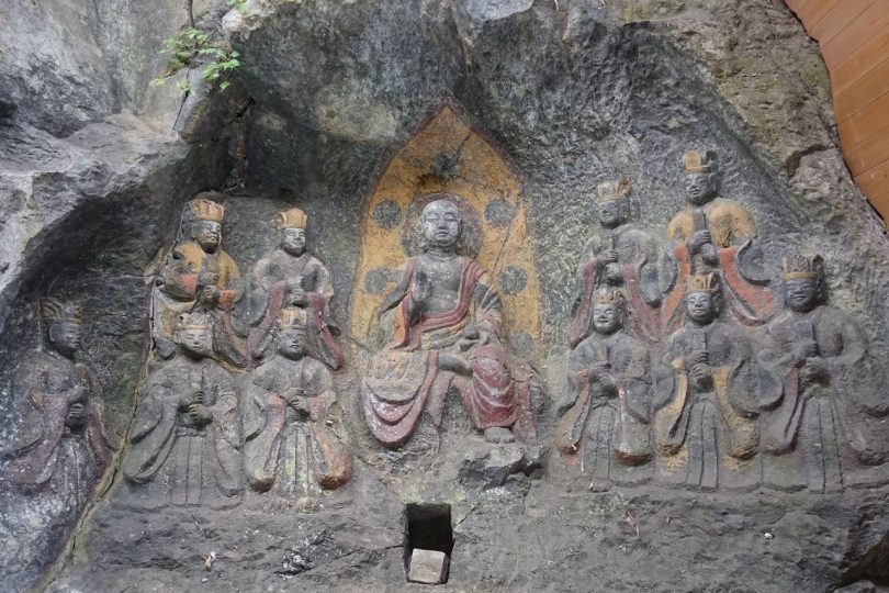 第4龕　地蔵菩薩半跏像並びに十王像の11体DSC06708 (1280x853)