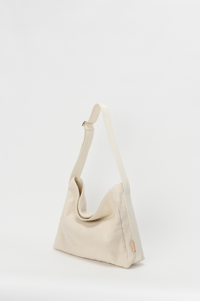 square shoulder bag small_natural_side_01