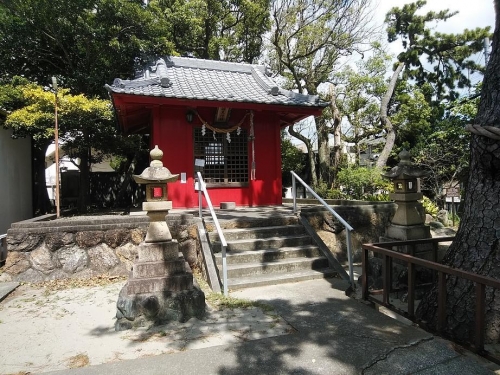 shrine-120.jpg