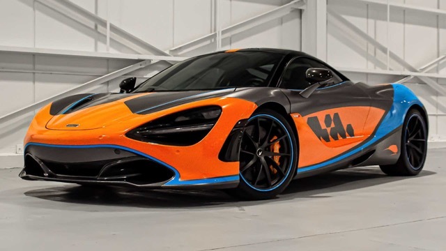 mclaren-720s-with-mclaren-racing-livery-inspired-wrap-for-formula-1-miami-grand-prix-front-angle 2022-4-28