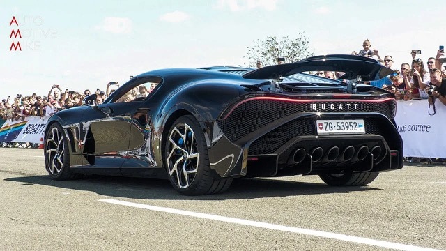 Bugatti La Voiture Noire 2022-9-6