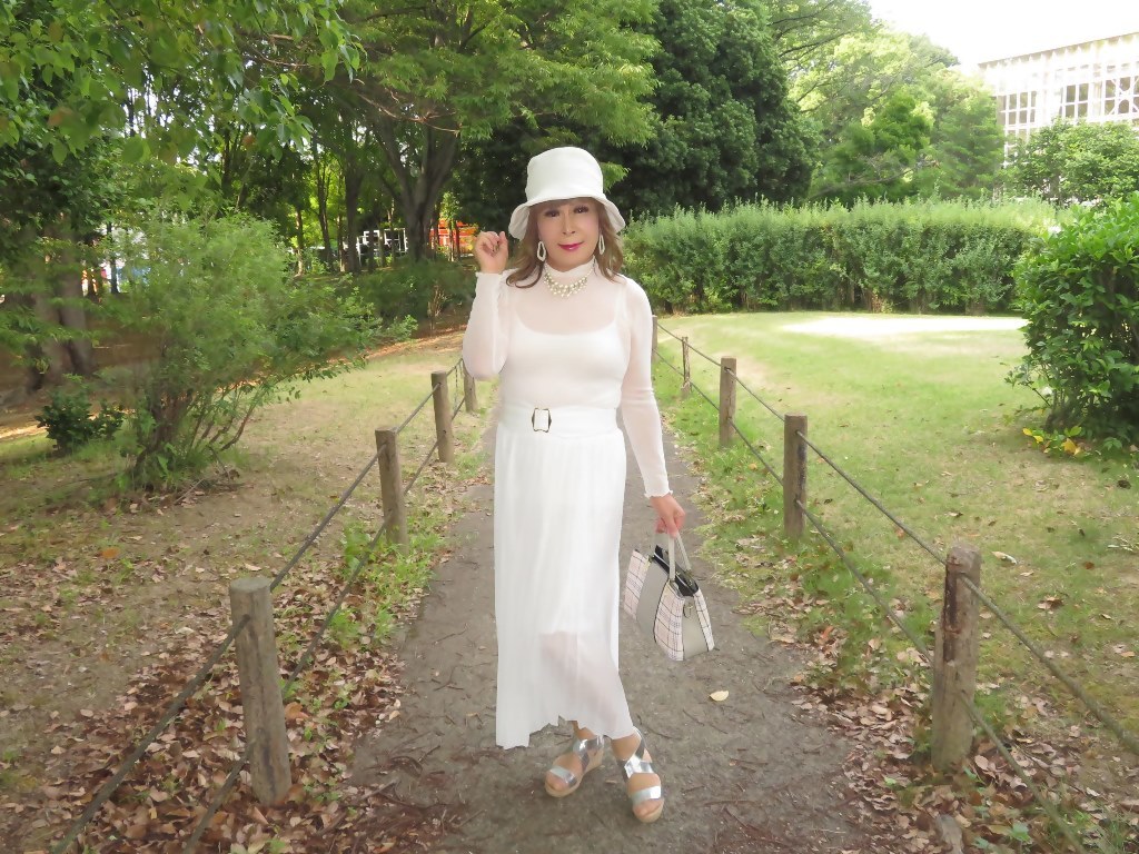シースルートップス白スカート帽子A(3)