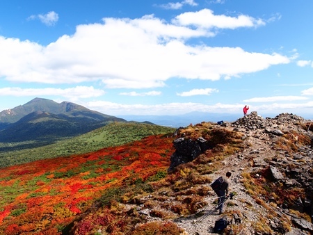 三ツ石山(岩手県)紅葉 2019年9月25~26(木)ぽんぽこ狸の登山 三ツ石山(岩手県)紅葉 2019年9月25~26(木)ぽんぽこ狸の登山