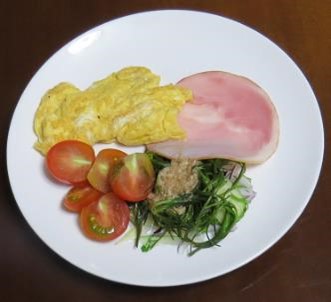 オカヒジキ朝の生野菜サラダ